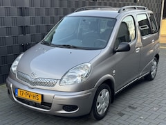 Toyota Yaris Verso - 1.3 VVT-i Terra| TREKHAAK| HOGE INSTAP| NAP| APK