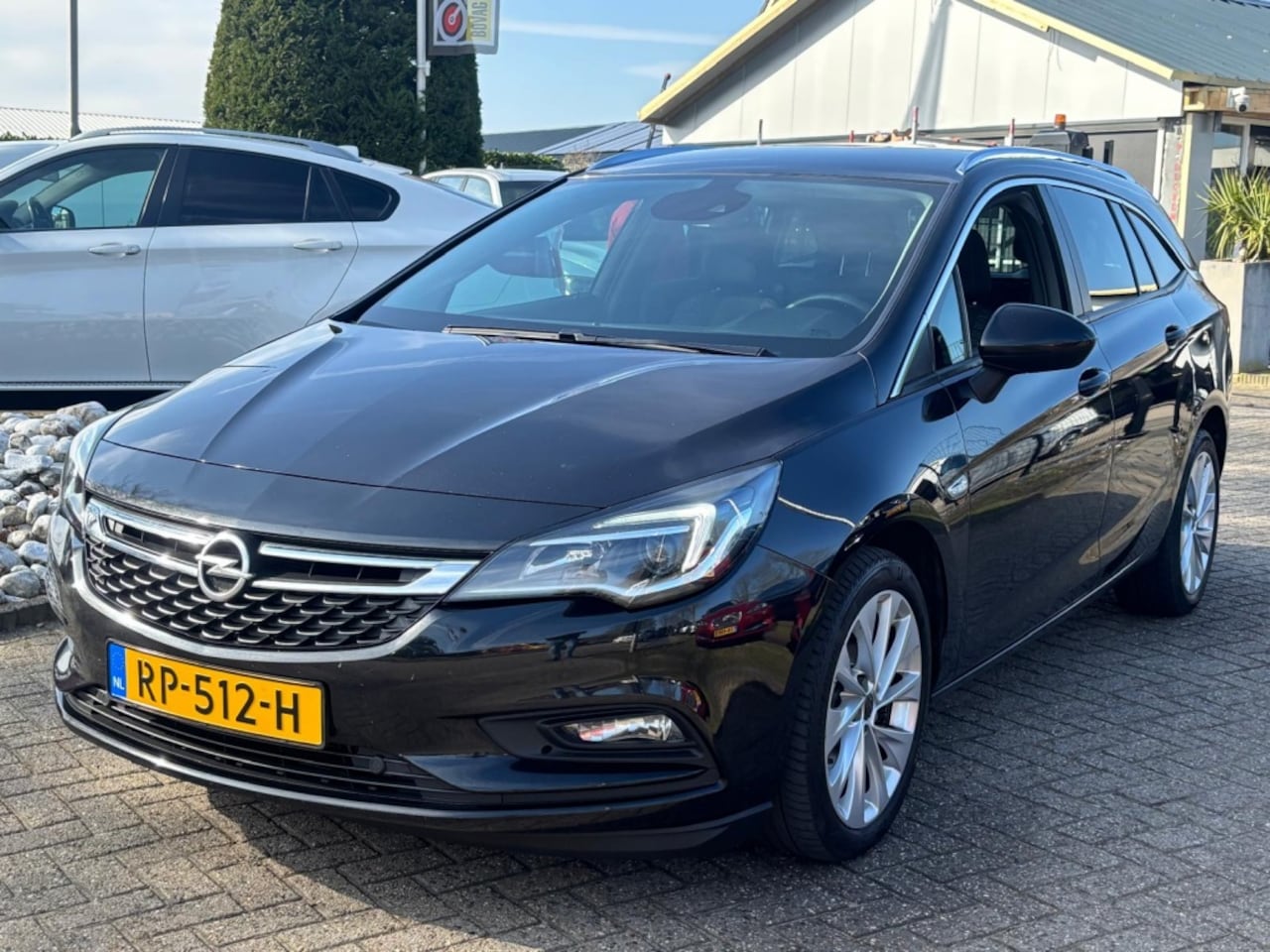 Opel Astra Sports Tourer - 1.6 CDTI Zwart 2018 - AutoWereld.nl