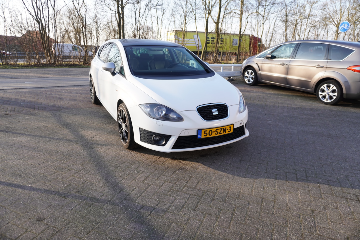 Seat Leon - 1.4 TSI FR LEER NAVI STOELVERWARMING - AutoWereld.nl