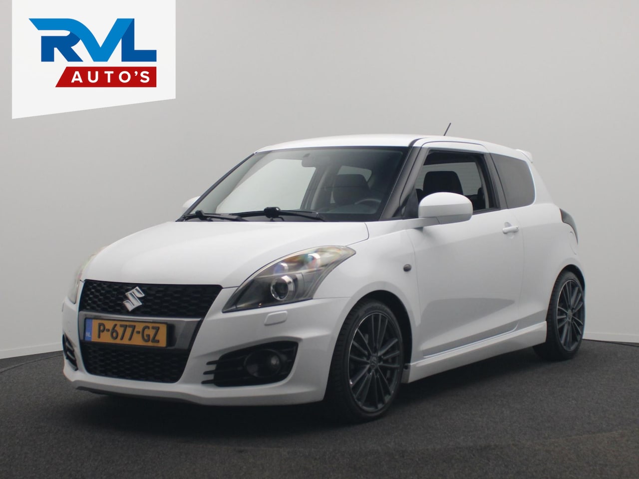 Suzuki Swift - 1.6 136PK Sport *Xenon* Keyless entry Cruise Stoelverwarming Keyless - AutoWereld.nl