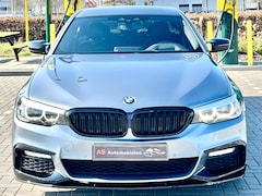 BMW 5-serie - 520d M PAKKET 2018 ALCANTARA HEADUP 2018