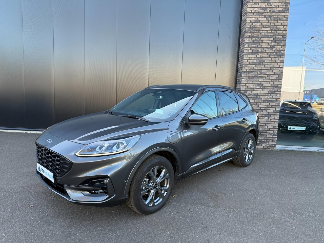 Ford Kuga - 2.5 225pk PHEV ST-Line X AGR, Trekhaak, HUD, Navi, Camera's, Elk klep etc. etc. - AutoWereld.nl