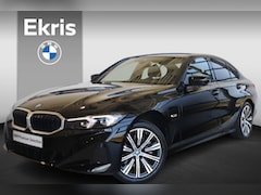 BMW 3-serie - Sedan 320e | Parking Pack | 18 inch | Getint glas