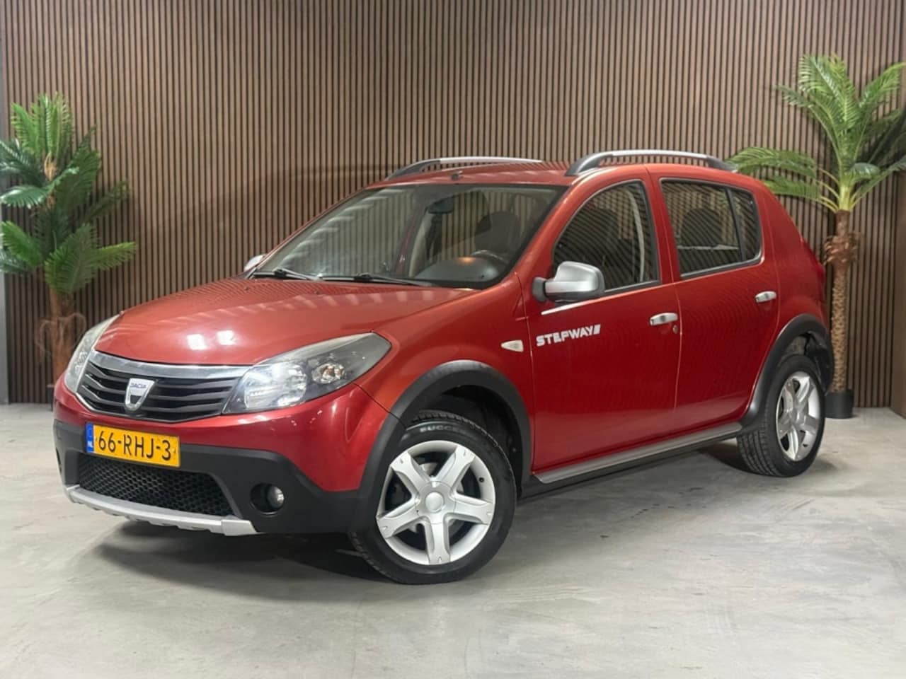 Dacia Sandero Stepway - 1.6 - AutoWereld.nl