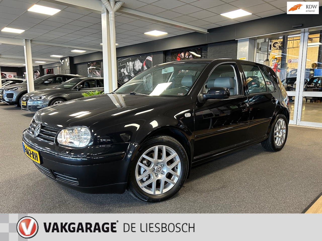 Volkswagen Golf - 1.8-20V Turbo Highline GTI /70000km! / Leder/ Airco / concours staat! - AutoWereld.nl