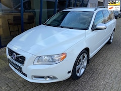 Volvo V70 - 2.5FT R-Design 230PK LEER / XENON / PDC / ECC