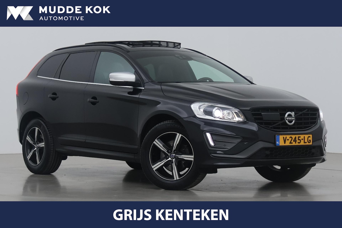 Volvo XC60 - D4 AWD R-Design | GRIJS KENTEKEN | Panoramadak | ACC | Camera | Stoelverwarming | Xenon - AutoWereld.nl