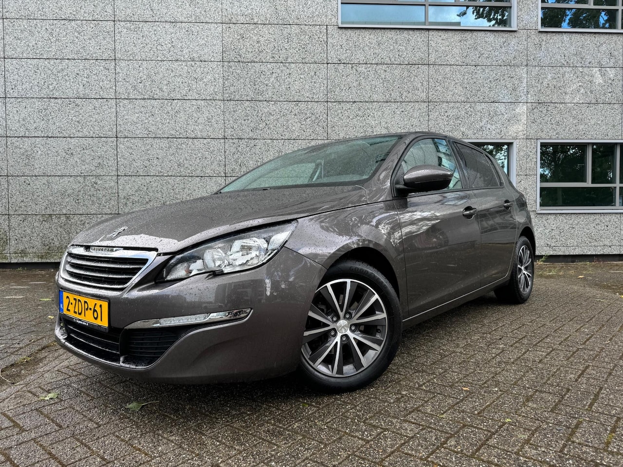 Peugeot 308 - 1.2 e-THP Active 1.2 e-THP Active - AutoWereld.nl