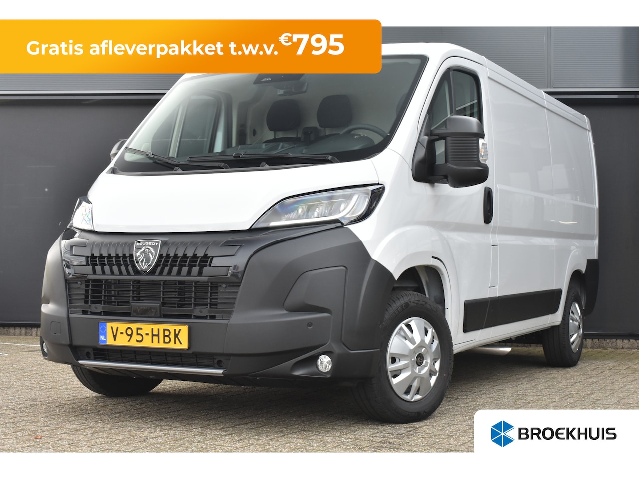 Peugeot Boxer - 2.2 L2H1 120pk 3.0t | Trekhaak | Achteruitrijcamera | Full-LED | Dodehoek-Detectie | Airco - AutoWereld.nl