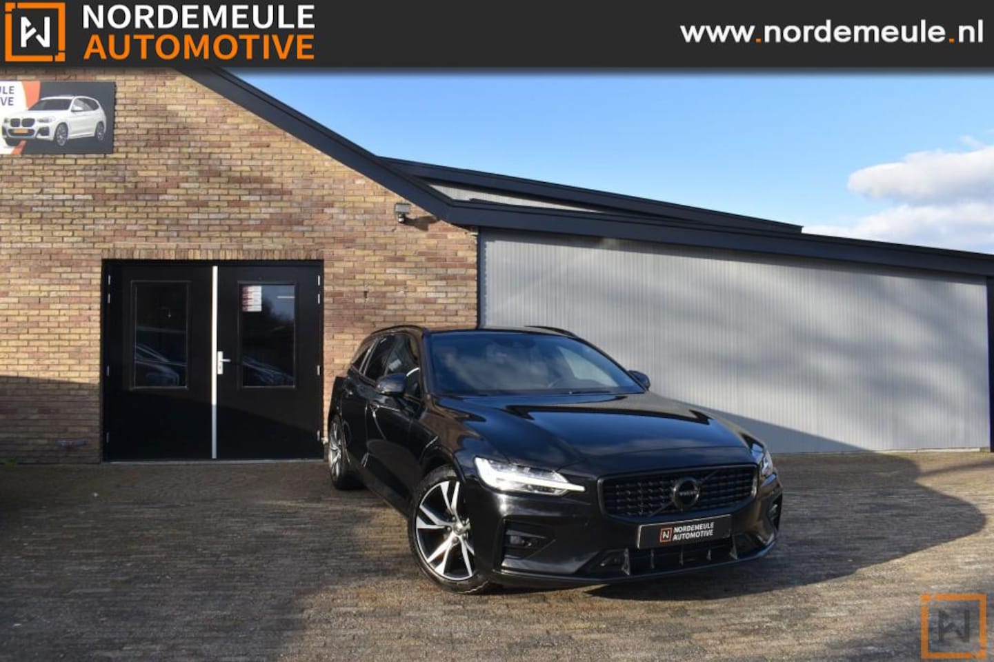 Volvo V60 - 2.0 D4 R-Design 2.0 D4 R-DESIGN, LED, AUT, LEDER, NAVI - AutoWereld.nl