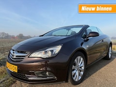 Opel Cascada - 1.6 TURBO / AUTOMAAT / BOMVOLL