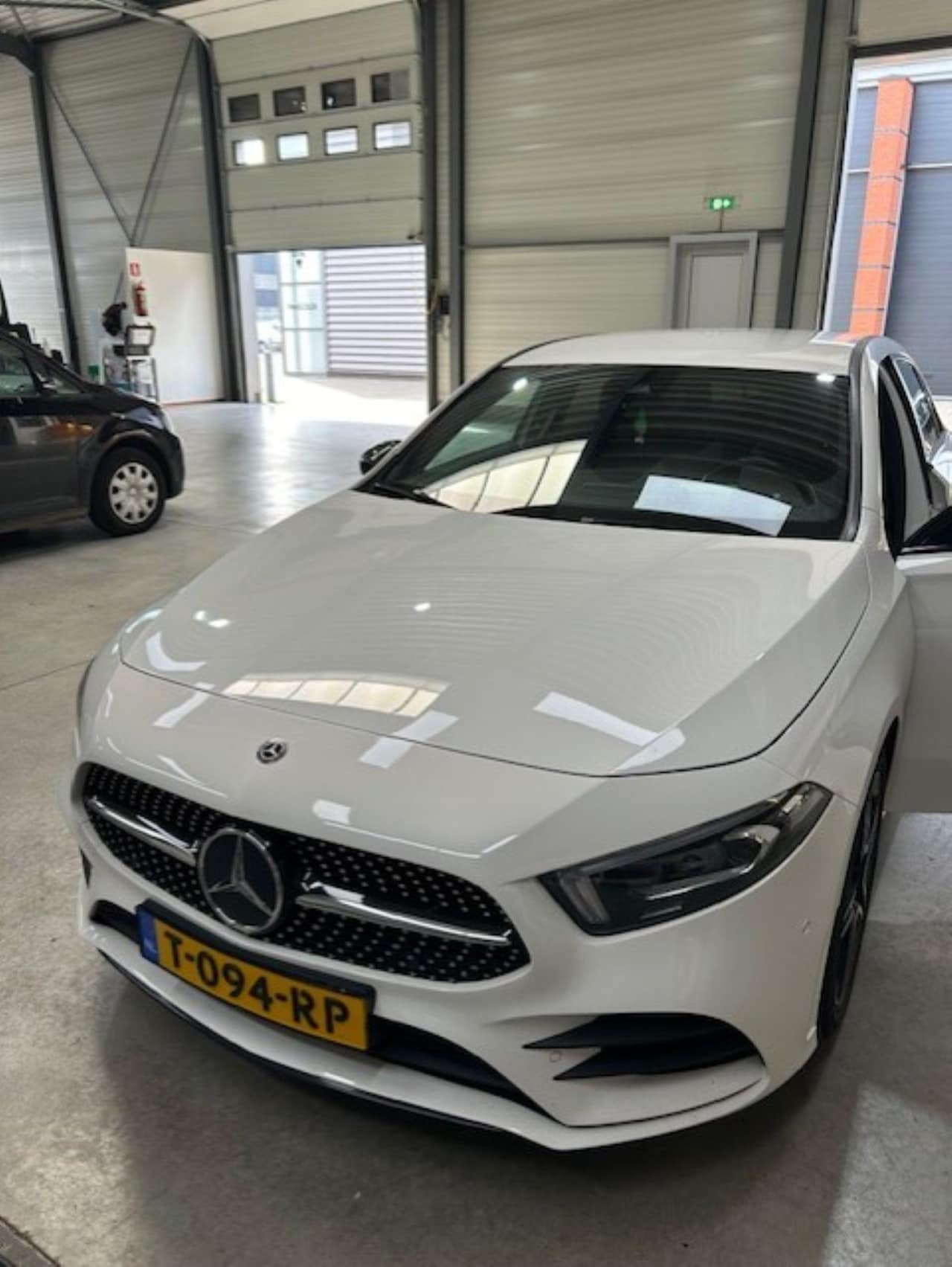 Mercedes-Benz A-klasse - 200 Premium Plus - AutoWereld.nl