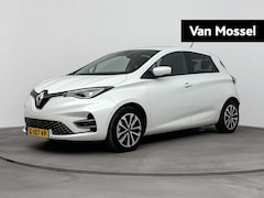 Renault Zoe - R135 Edition One 52 kWh | Huuraccu vanaf € 64, - pm | BOSE | Leder | Navigatie | Achteruit