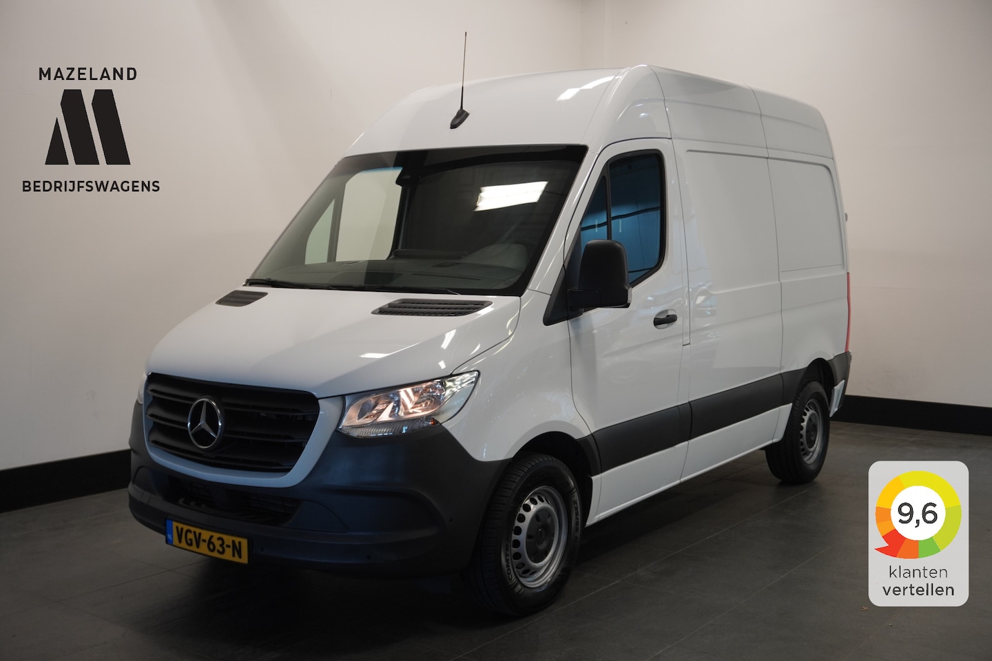 Mercedes-Benz Sprinter - 211 2.2 CDI L1H2 Automaat EURO 6 - Airco - Navi - Cruise - € 17.900, Excl. - AutoWereld.nl