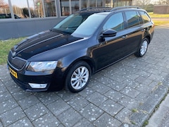 Skoda Octavia Combi - 2.0 TDI Greentech Style Business EXPORT PRIJS