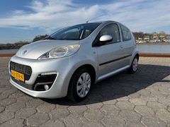 Peugeot 107 - 1.0 Première