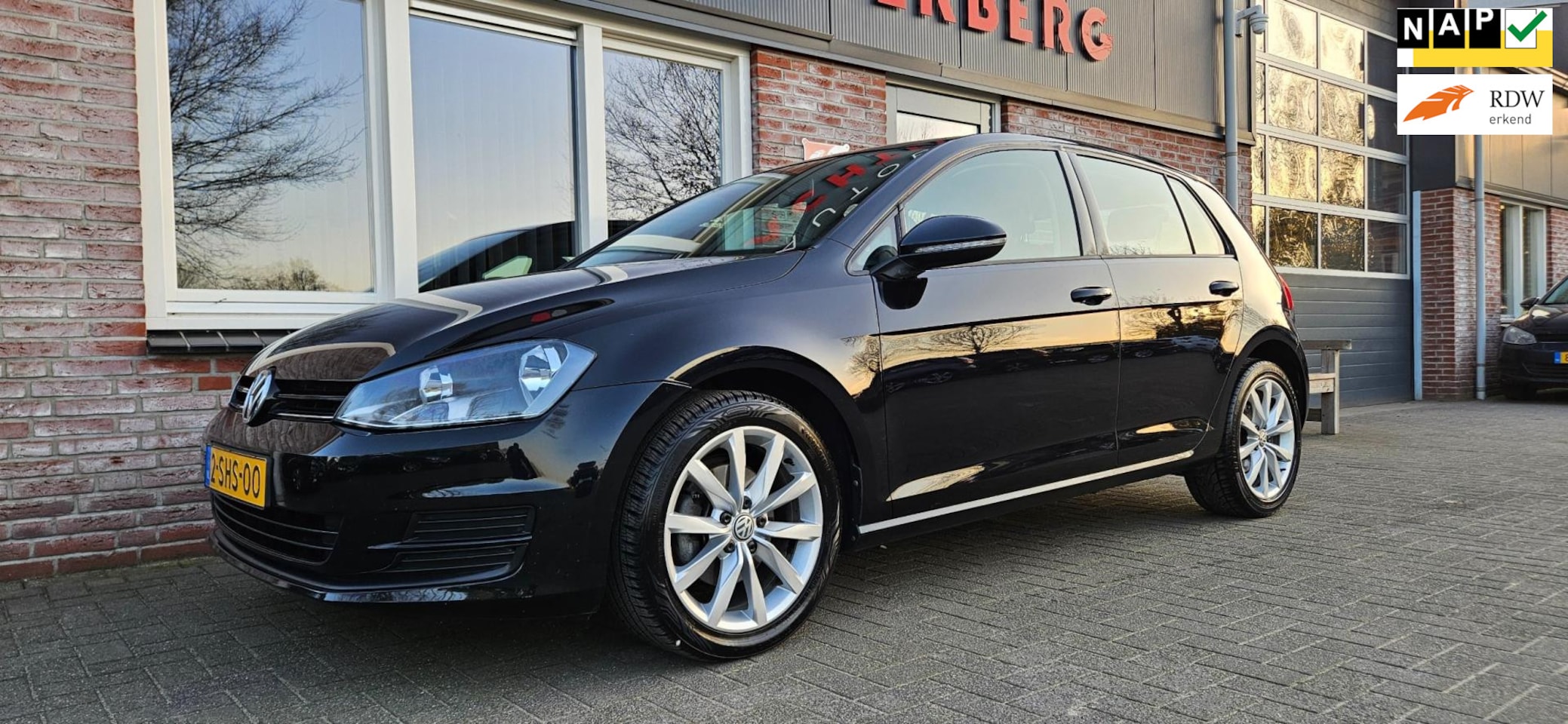 Volkswagen Golf - 1.2 TSI Trendline Airco! Cruise Control! 17INCH Velgen! Nette Auto! NAP! - AutoWereld.nl