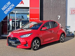 Toyota Yaris - 1.5 HYBRID 115 DYNAMIC COMFORT PACK BLISS PARK-SENSOREN STUURVERWARMING NIEUW UIT VOORRAAD