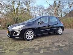 Peugeot 308 - 1.6 VTi Active rijklaar incl. nieuwe APK!  PDC, Navigatie, cruise control, automatische airco