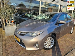 Toyota Auris - 1.6 Aspiration, luxe uitvoering, netjes onderhouden auto