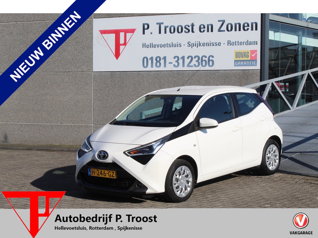 Toyota Aygo - 1.0 VVT-i x-play AUTOMAAT/Achteruitrijcamera/Airco/Apple carplay/Bluetooth/Radio/Toerentel - AutoWereld.nl