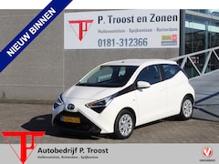 Toyota Aygo - 1.0 VVT-i x-play AUTOMAAT/Achteruitrijcamera/Airco/Apple carplay/Bluetooth/Radio/Toerentel