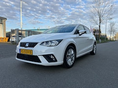 Seat Ibiza - 1.0 TSI Style LED/Stoelverwarming/Carplay/Clima/Cruise