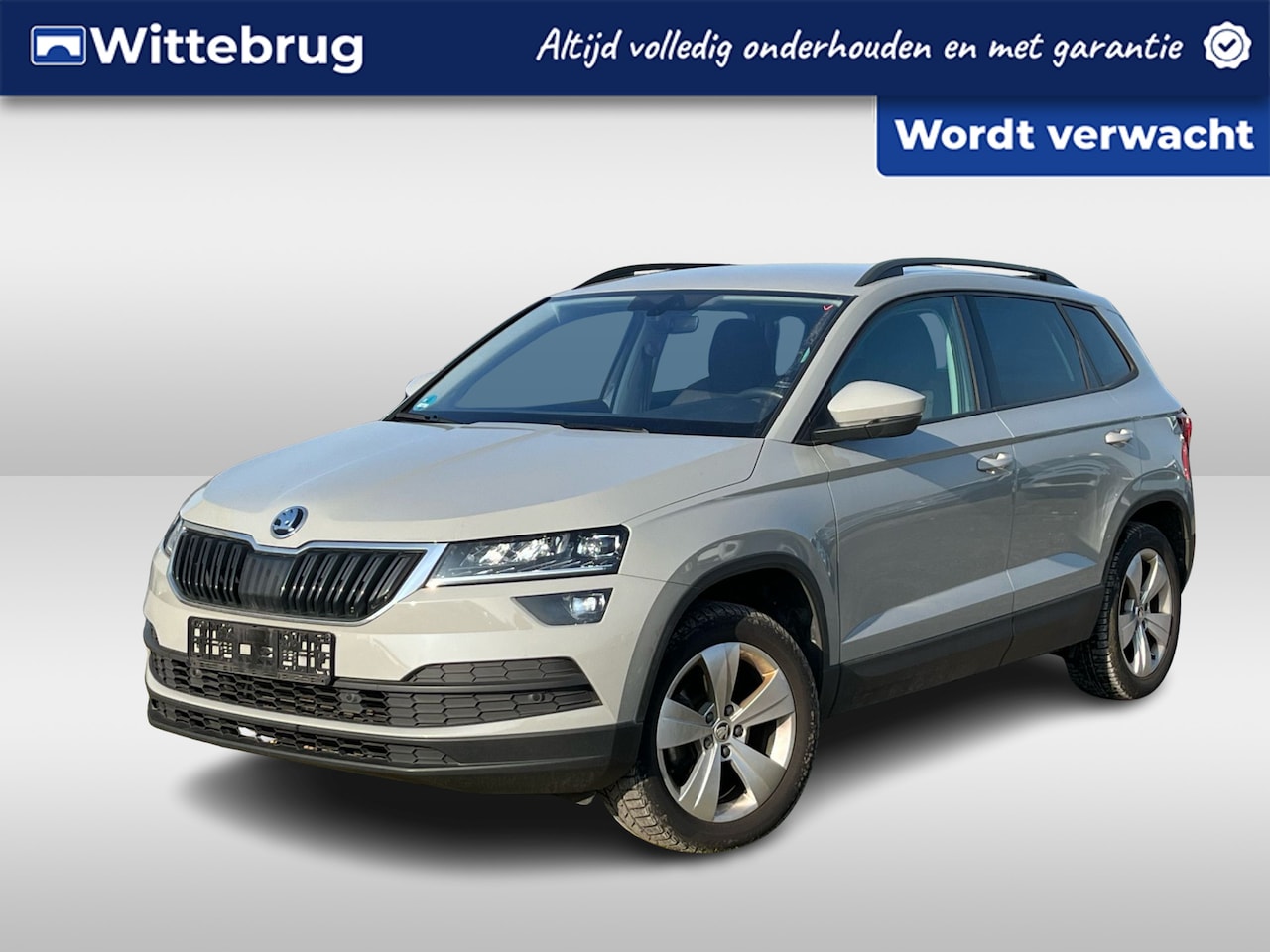 Skoda Karoq - 1.5 TSI ACT 150pk DSG Style / Full Led Matrix  / 18 Inch / Achteruitrijcamera / Elect. Ach - AutoWereld.nl