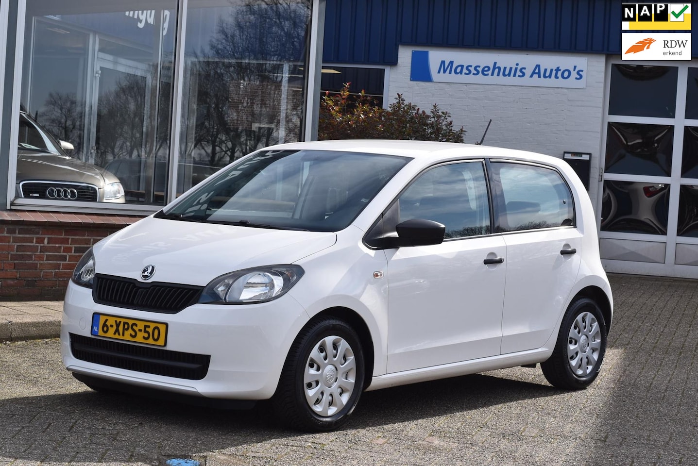 Skoda Citigo - 1.0 Greentech Active Pro Airco 149dkm 5-drs 2e eig. Nwe APK - AutoWereld.nl