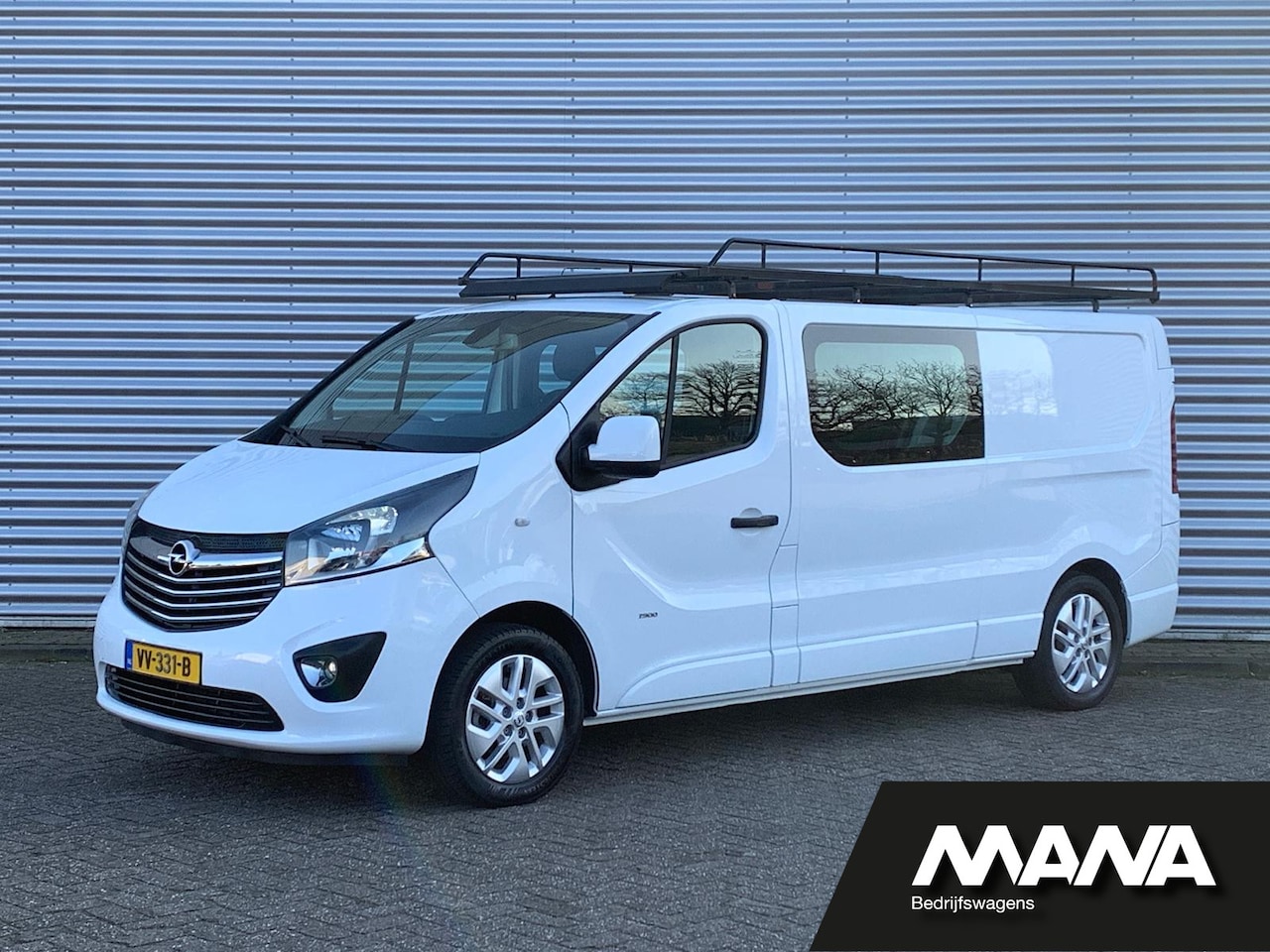 Opel Vivaro - 1.6CDTI 141PK L2H1 DC Sport EcoFlex Airco Cruise Sensoren Navigatie LM-Velgen Camera Keyle - AutoWereld.nl