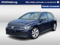 Volkswagen Golf - 1.4 eHybrid 245pk DSG GTE / Zwenkbare Trekhaak / Panorama dak / IQ light / 17 Inch / 245PK