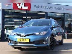 Toyota Auris - 1.8 Hybrid Business Plus | Nieuw Binnen | Automaat | Navi | Pano | APK 20-07-2025