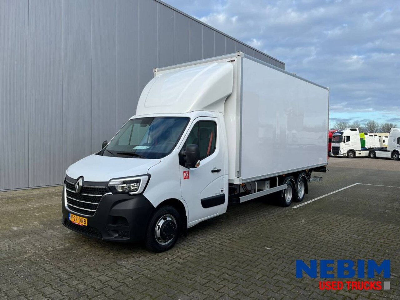 Renault Master Combi - BE-COMBI 3500PLUS - Bakwagen met laadklep 27 m3 - AutoWereld.nl