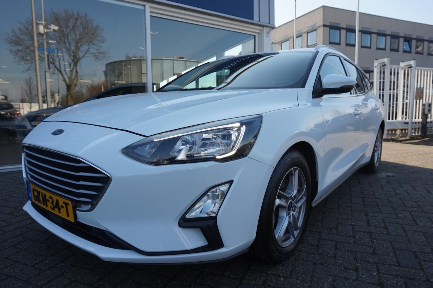 Ford Focus Wagon - 1.0 EcoBoost 125PK Titanium Automaat|Navi|Adapt. Cruise| PDC V+A - AutoWereld.nl