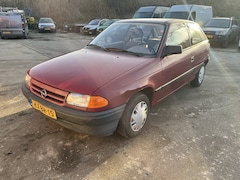 Opel Astra - 1.4i L