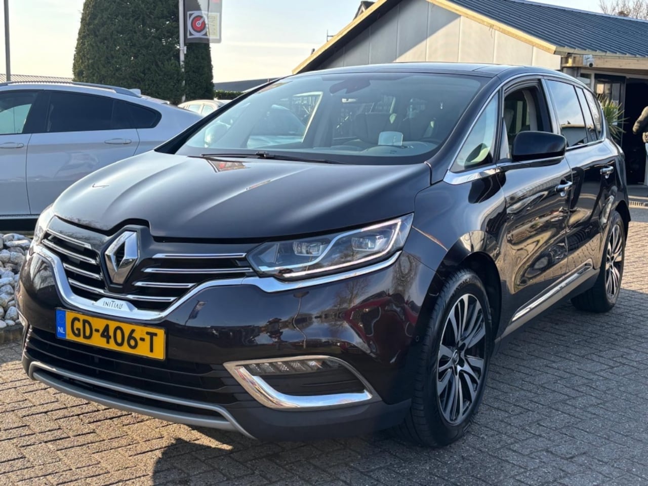 Renault Espace - 1.6 DCI Initiale 7-Persoons Automaat 4-Wiel Besturing - AutoWereld.nl