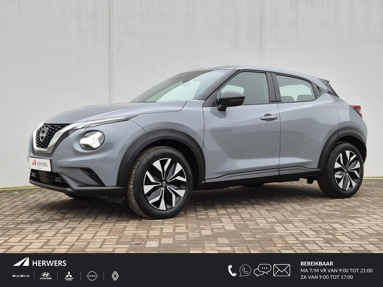 Nissan Juke - 1.0 DIG-T Acenta Automaat / Lichtmetalen wielen 17“ / Achteruitrijcamera / Airco / Stoelve - AutoWereld.nl