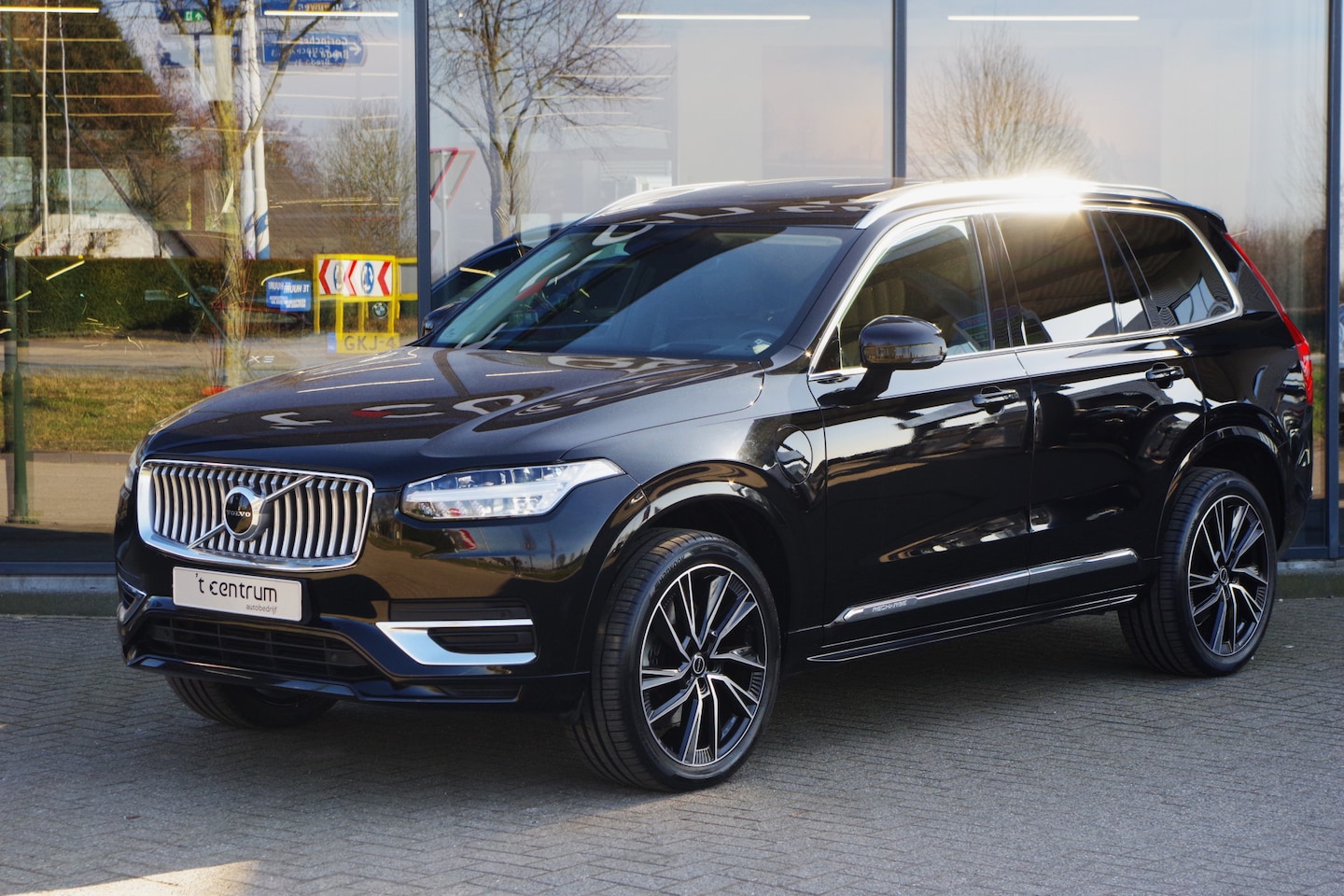 Volvo XC90 - 2.0 390 PK T8 Recharge AWD 7P Inscription Expression, Panoramadak, Stoel- & Stuurverwarmin - AutoWereld.nl