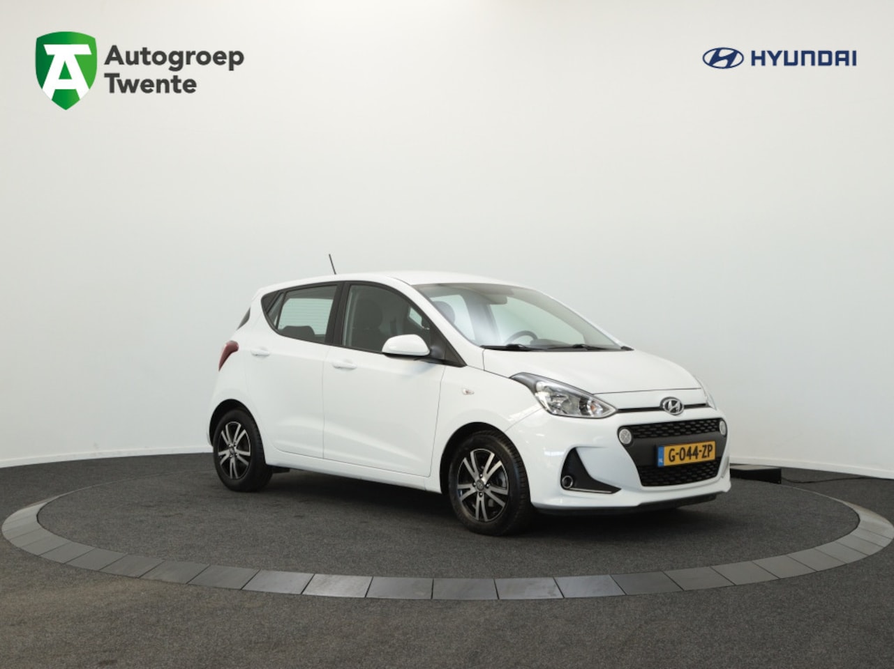 Hyundai i10 - 1.0i Comfort | Navigatie | DAB | Carplay | Airco | Cruise Contro - AutoWereld.nl