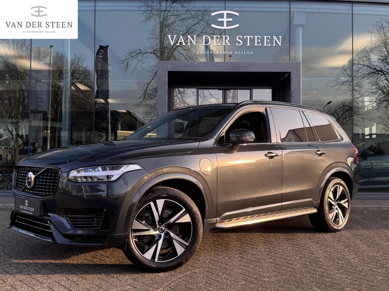 Volvo XC90 - 2.0 T8 Recharge AWD R-Design Luchtvering | PPF beschermlaag | Harman Kardon - AutoWereld.nl