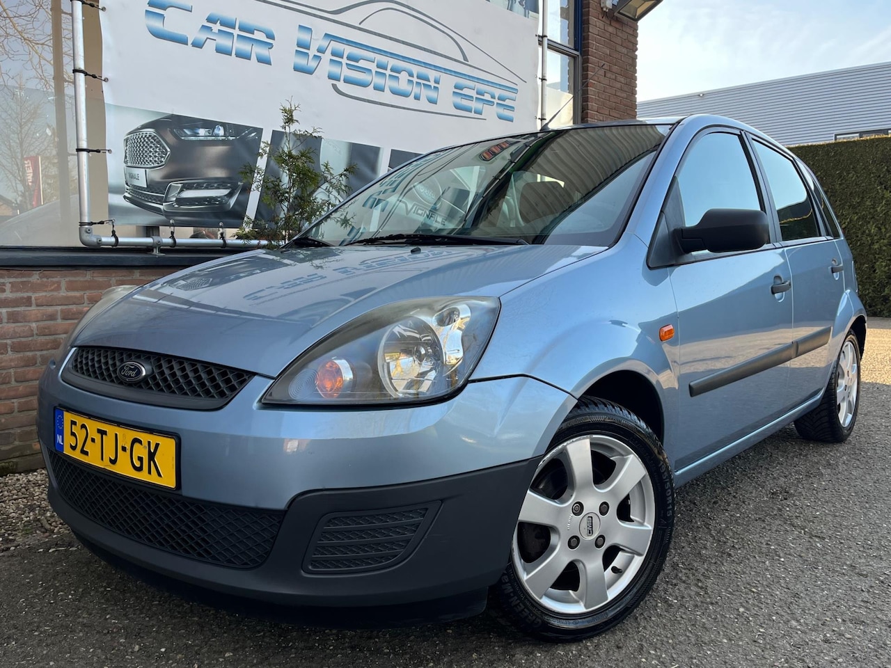 Ford Fiesta - 1.3-8V Champion|Airco|5-deurs| - AutoWereld.nl