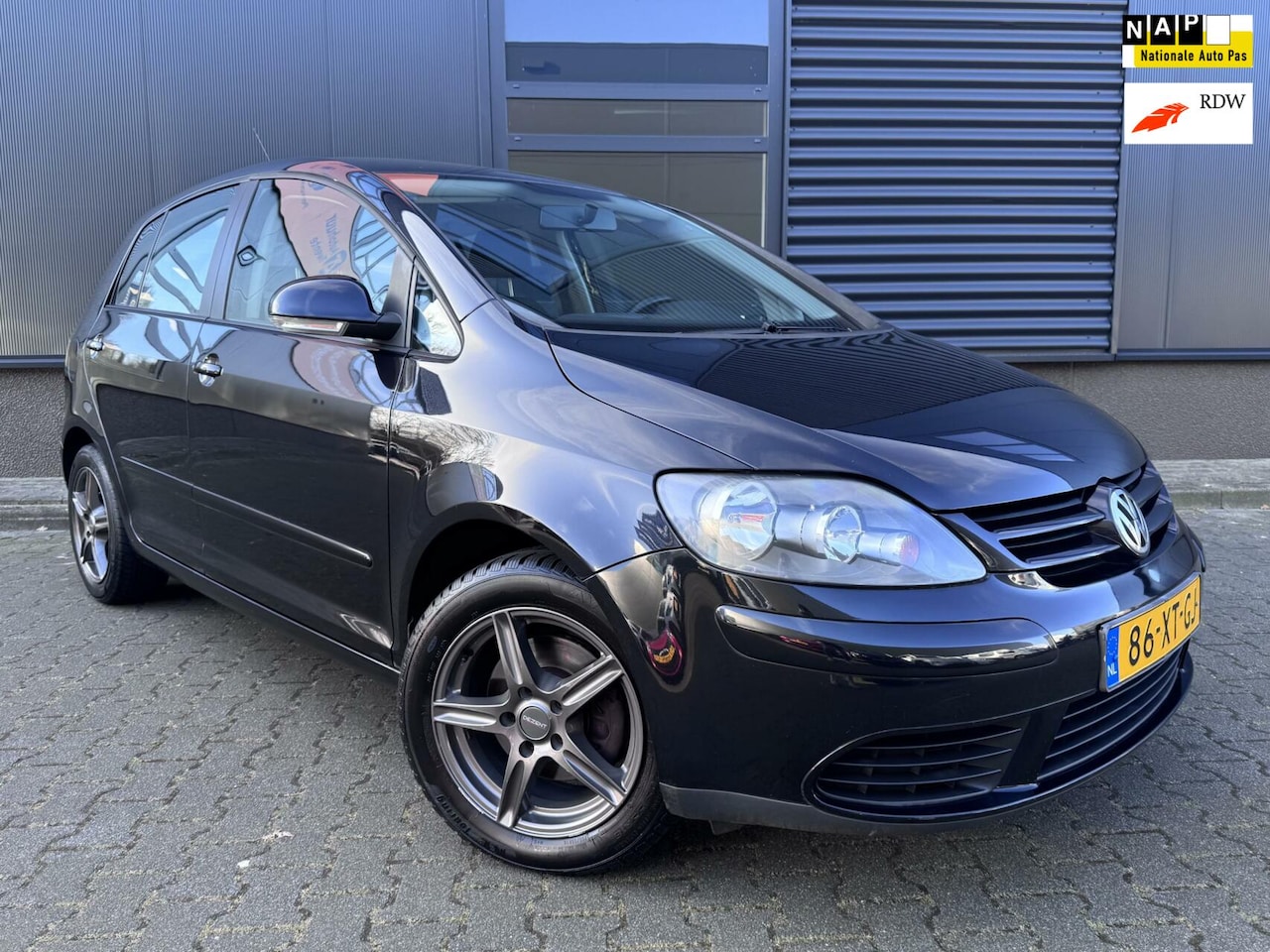 Volkswagen Golf Plus - 1.6 FSI Optive 3 Navi|Airco|Org NL - AutoWereld.nl