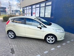 Ford Fiesta - 1.6 Titanium ((( nieuwe apk )))