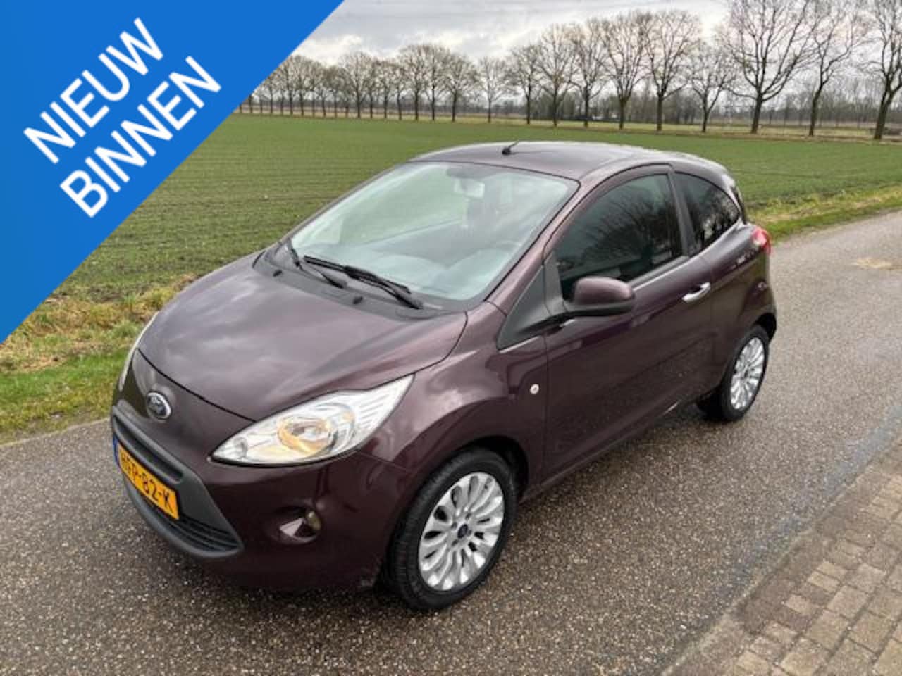 Ford Ka - 1.2 Titanium 2010 Airco 79650 km !!! - AutoWereld.nl