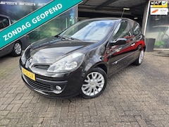 Renault Clio - 1.6-16V Dynamique Luxe | AUTOMAAT | 2E EIGENAAR | 12MND GARANTIE | AIRCO | LMV |