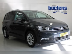 Volkswagen Touran - 1.4 TSI Connected Series 7p | 16'LMV | CRUISE | PDC-V/A | CAMERA | NAVI | CARPLAY | TREKHA