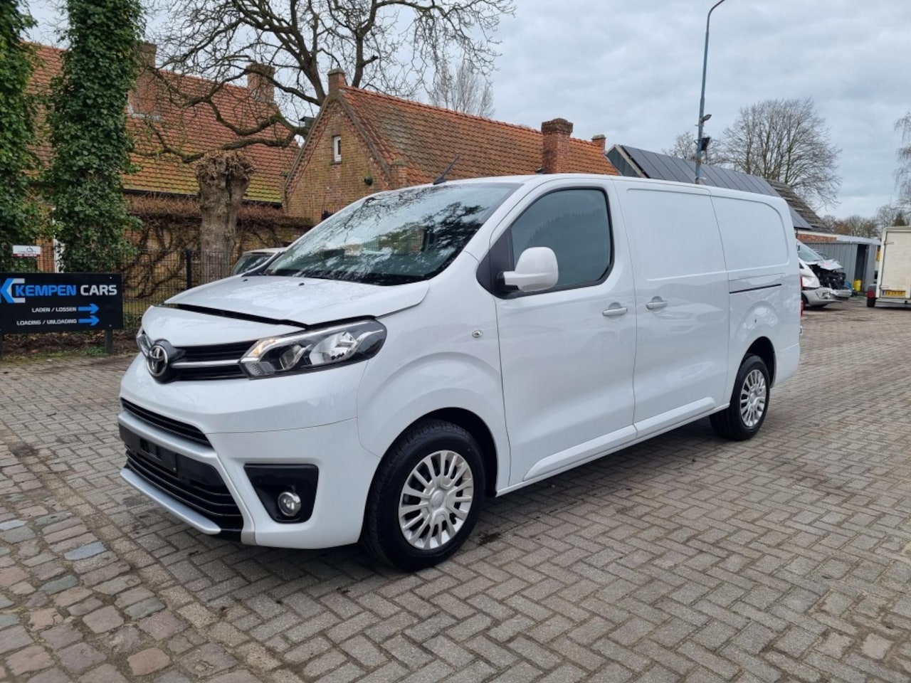 Toyota ProAce City - 2.0 D4-D Aut. 106KW L3 - AutoWereld.nl