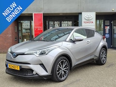 Toyota C-HR - 1.8 Hybrid FIRST EDITION TREKHAAK JBL-AUDIO 18' LM-VELGEN PARK-SENSOREN KEYLESS CAMERA BLU