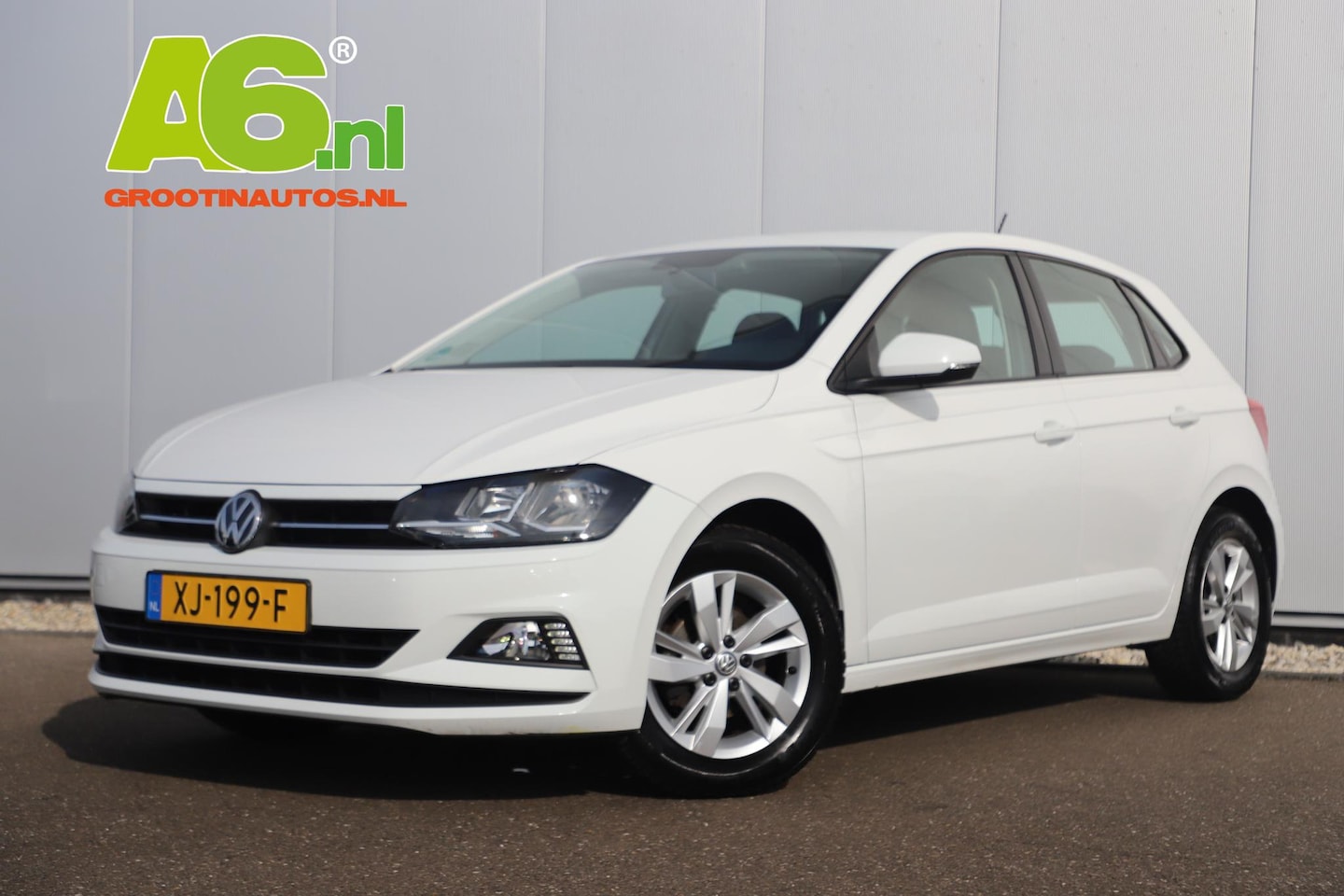 Volkswagen Polo - 1.0 TSI Comfortline 95PK NAP 15 inch LMV Navigatie Carplay Android Adaptive Cruise Airco D - AutoWereld.nl