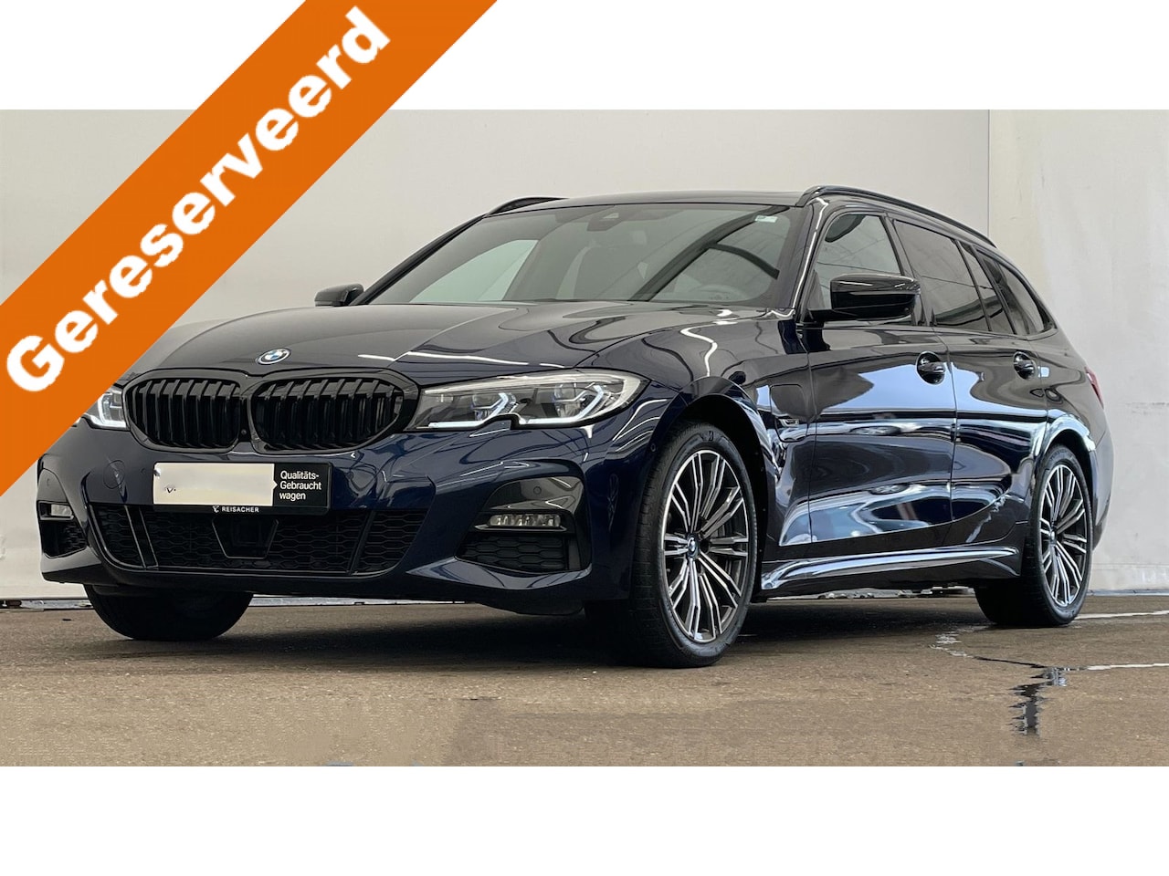 BMW 3-serie Touring - 330e M-SPORT ** LASER, LEDER, M-SPORTST, HuD, TREKH, MEM, ACC ** 1e EIG - UNFALLFREI ** ** - AutoWereld.nl